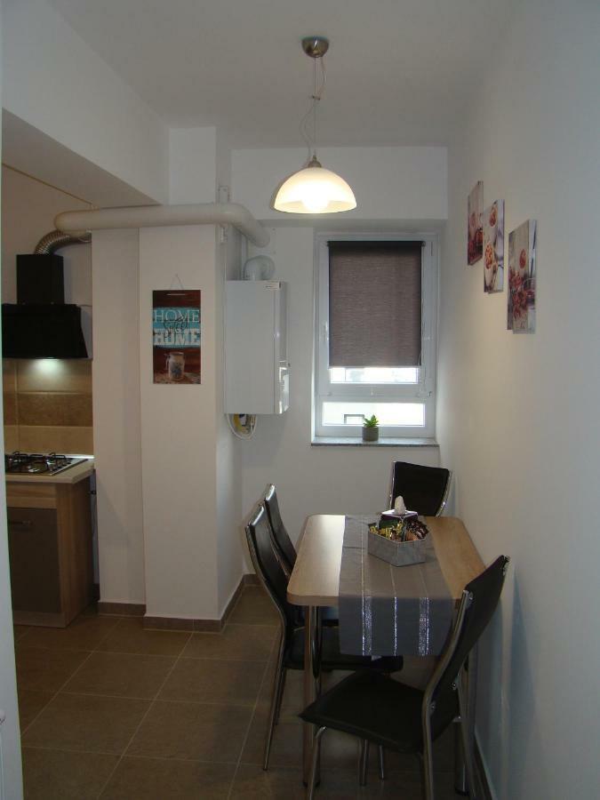 Eme Apartments Брашов Экстерьер фото