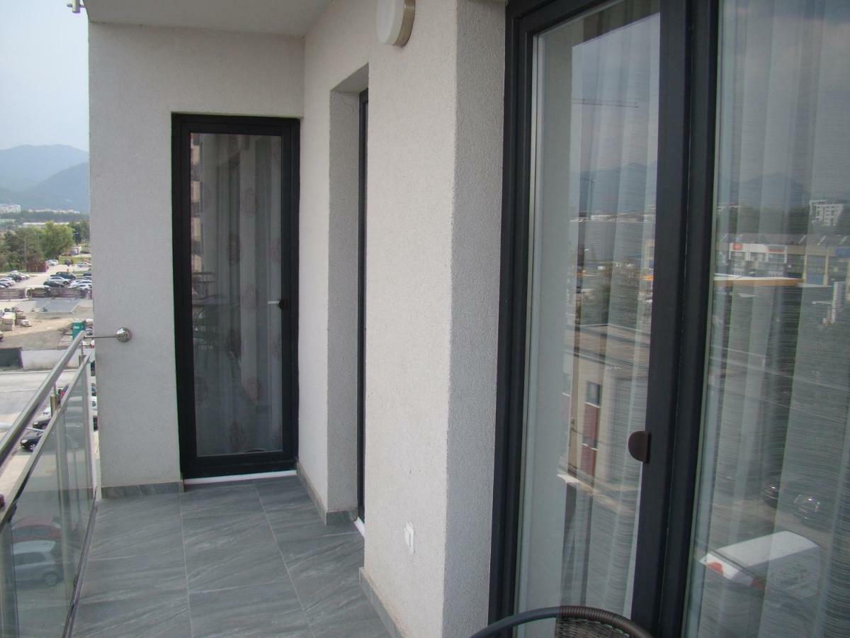 Eme Apartments Брашов Экстерьер фото