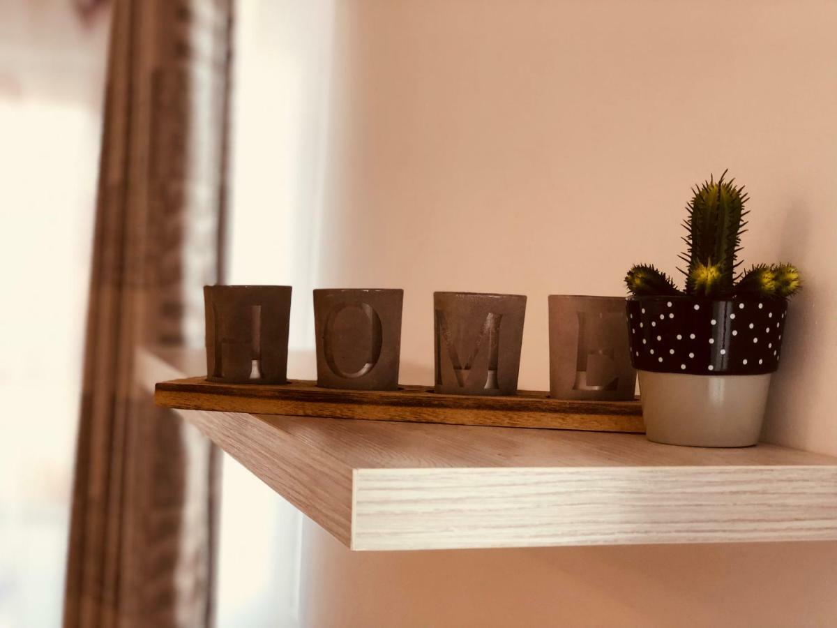 Eme Apartments Брашов Экстерьер фото