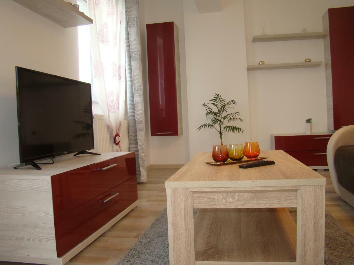 Eme Apartments Брашов Экстерьер фото